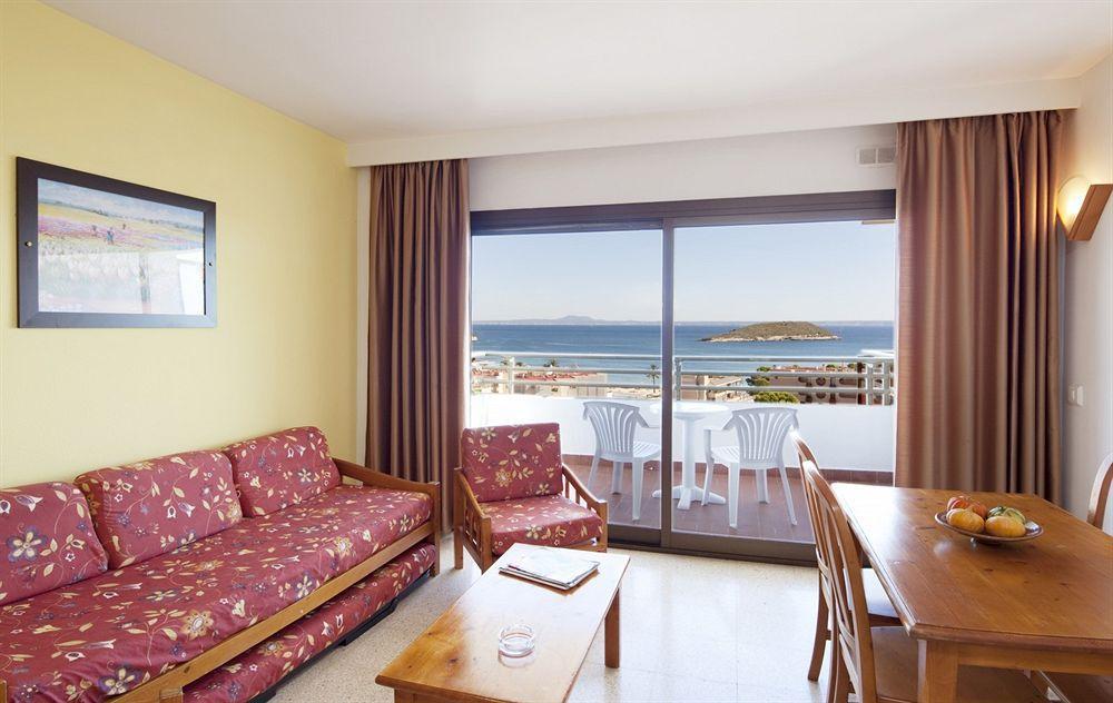 Apartamentos Sol Y Vera Магалуф Екстериор снимка