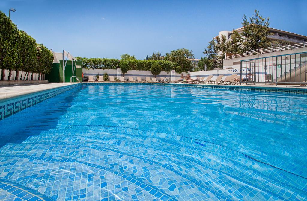 Apartamentos Sol Y Vera Магалуф Екстериор снимка
