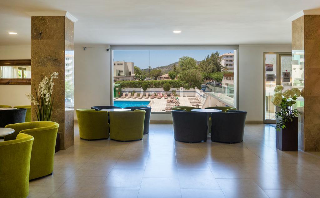 Apartamentos Sol Y Vera Магалуф Екстериор снимка