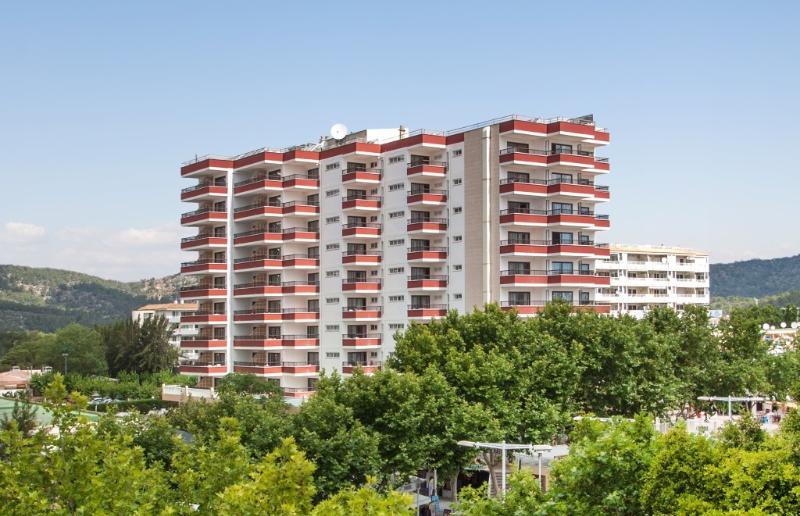 Apartamentos Sol Y Vera Магалуф Екстериор снимка